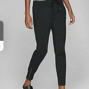 Athleta Metro Street Jogger, Size M, Black
